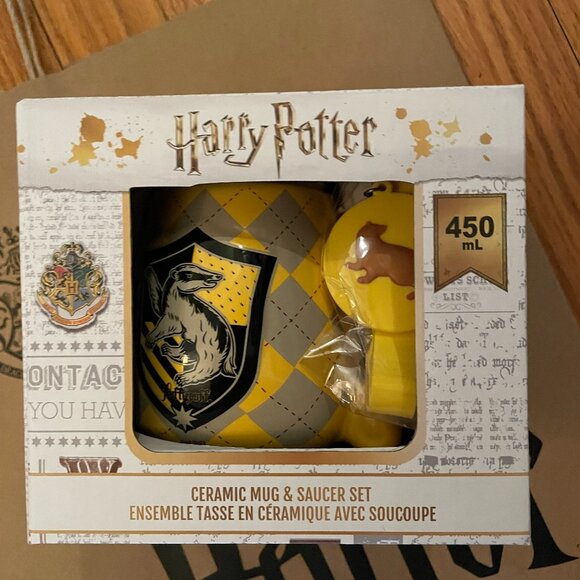 Harry Potter. The Elder Wand Replica & HUFFLEPUFF Ceramic Mug Saucer Set. Miniso - Picture 2 of 10